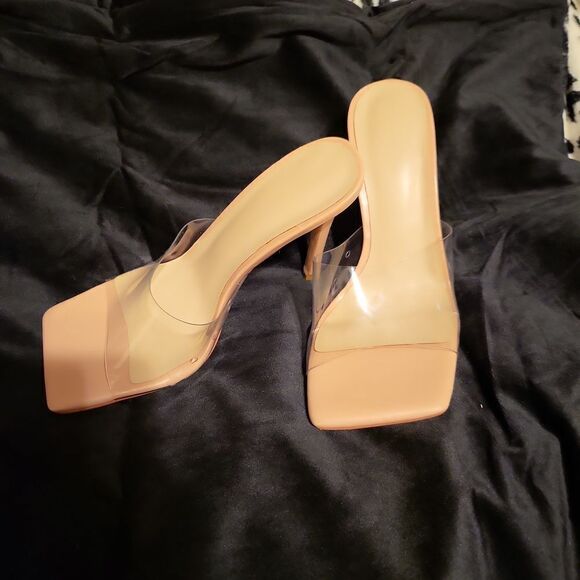 Square toe clear top,pink sole,4 ink high heels size 36, only been tried on, new - Picture 1 of 6